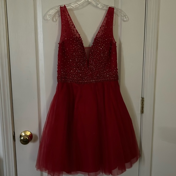 Short Red Dress Size 5/6 - Picture 3 of 3